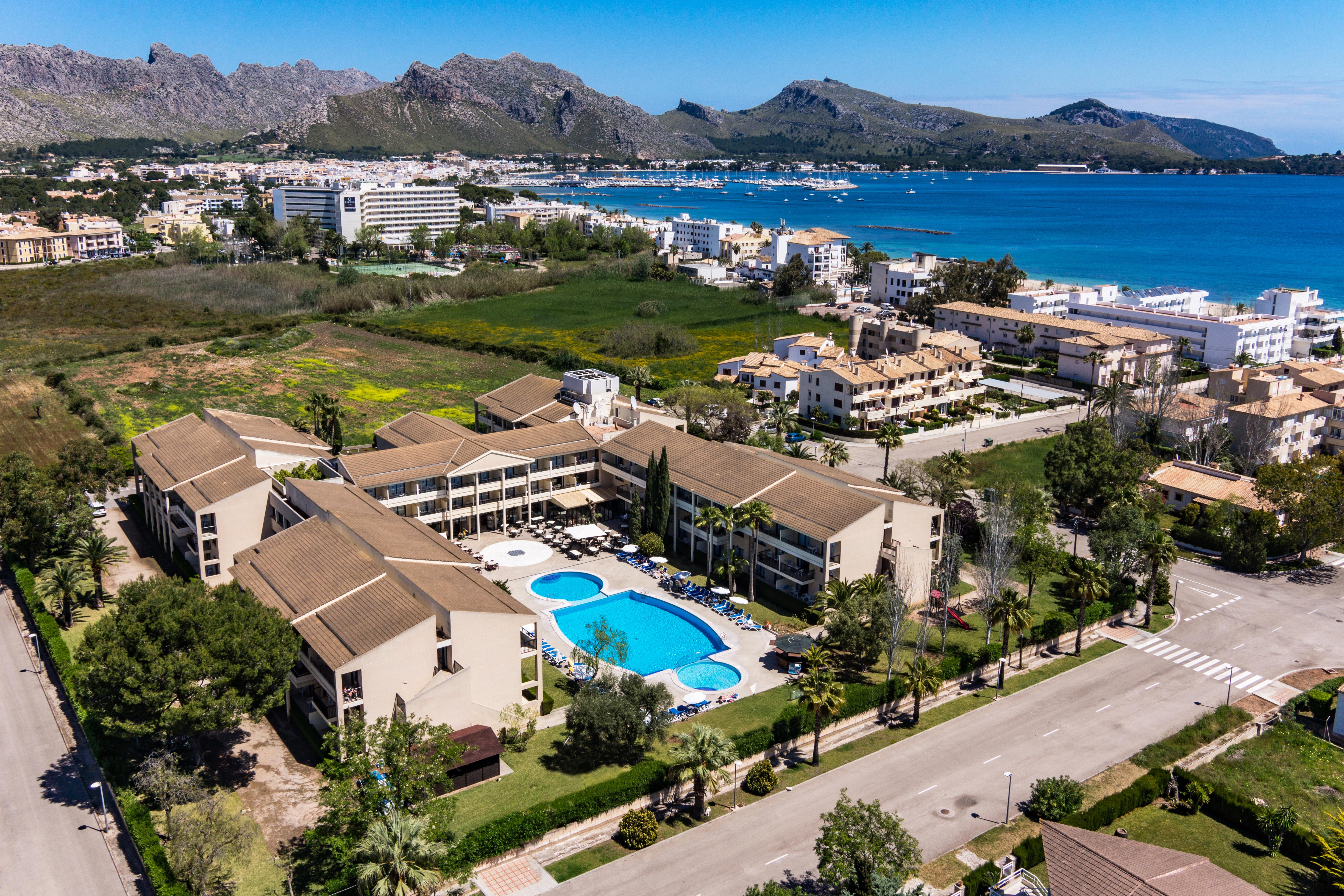 Hotel Bahia Pollensa ปอร์ต เด โปเญนซา ภายนอก รูปภาพ